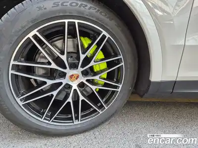Porsche Cayenne 2026 3.0 автомат (гидро), миниатюра 6