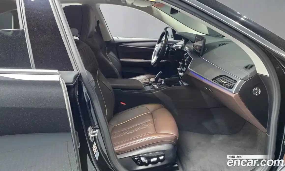 BMW 6 серия 2021 2.0 автомат (гидро), фото 16