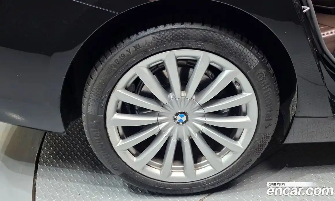 BMW 6 серия 2021 2.0 автомат (гидро), фото 4