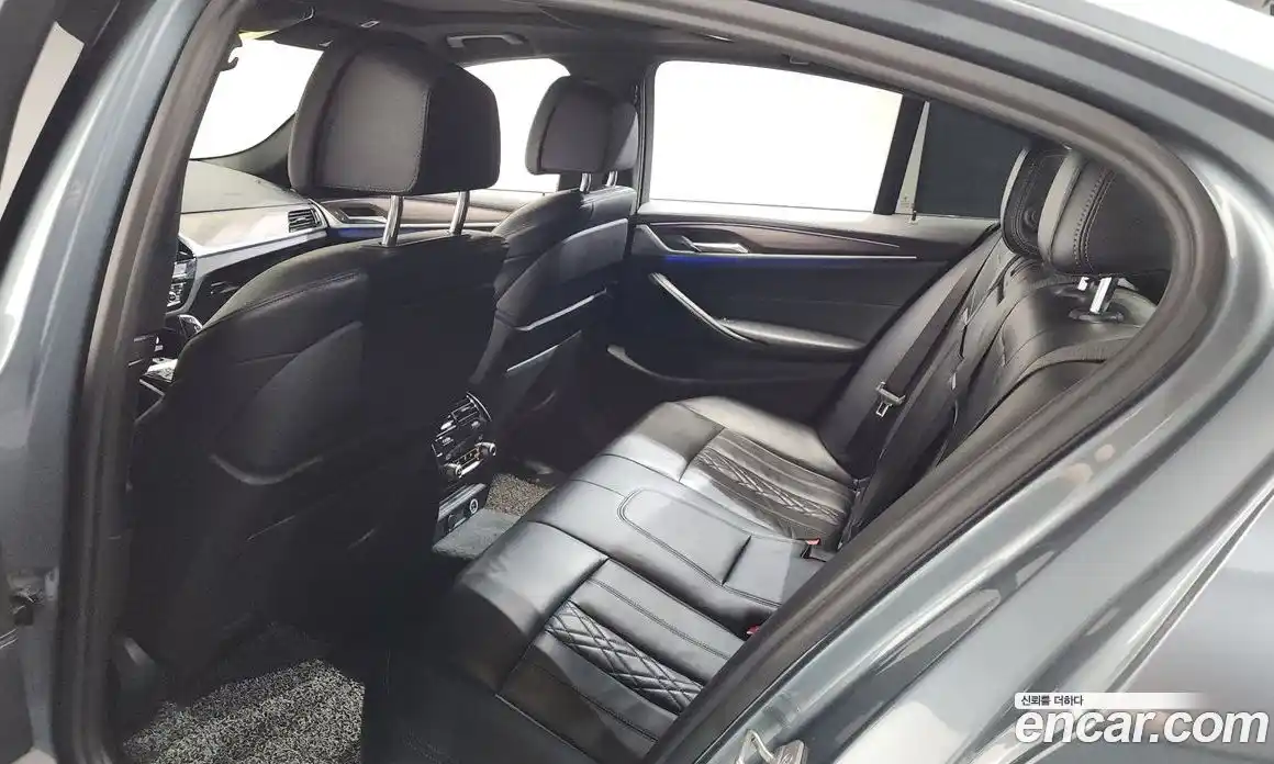BMW 5 серия 2017 2.0 автомат (гидро), фото 27