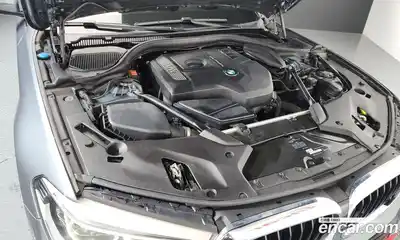BMW 5 серия 2017 2.0 автомат (гидро), миниатюра 6