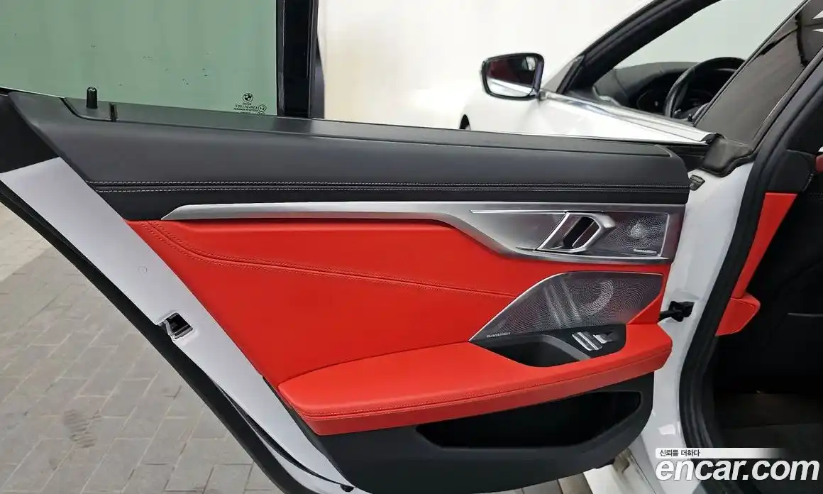BMW 8 серия 2021 3.0 автомат (гидро), фото 15