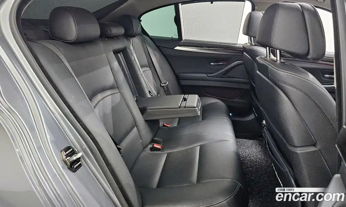 BMW 5 серия 2016 2.0 автомат (гидро), фото 12