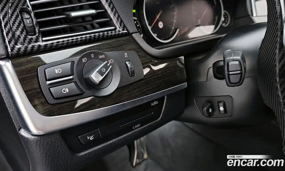 BMW 5 серия 2016 2.0 автомат (гидро), фото 16