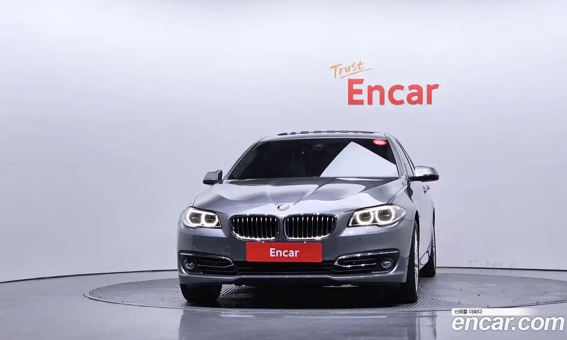 BMW 5 серия 2016 2.0 автомат (гидро), фото 3