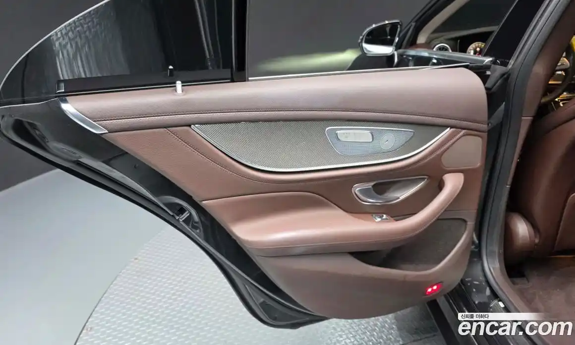Mercedes-Benz CLS-Class 2020 1.9 гидро, фото 14