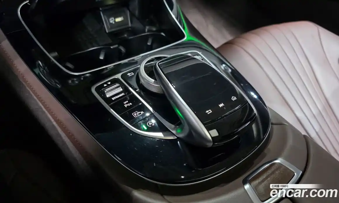 Mercedes-Benz CLS-Class 2020 1.9 гидро, фото 29