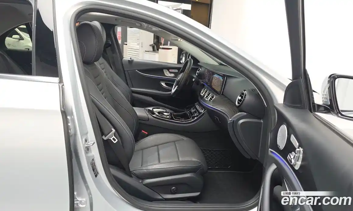 Mercedes-Benz E-Class 2018 2.0 автомат (гидро), фото 16