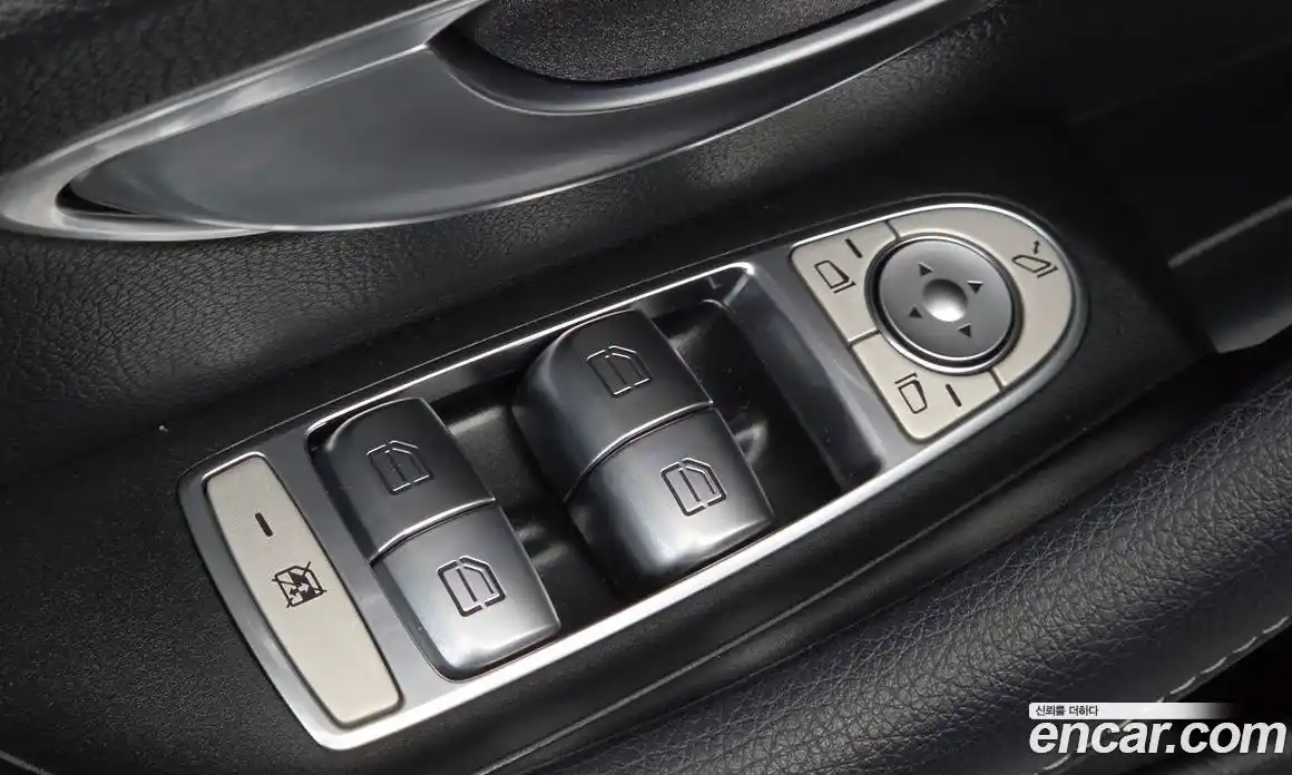 Mercedes-Benz E-Class 2018 2.0 автомат (гидро), фото 25