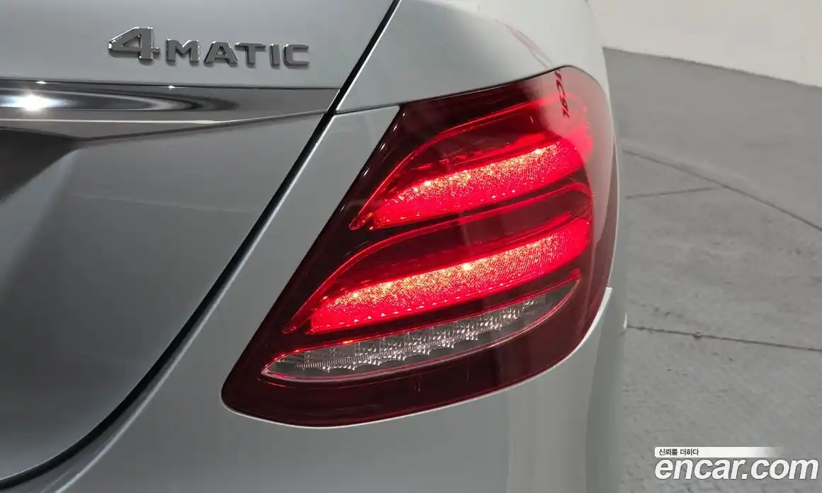 Mercedes-Benz E-Class 2018 2.0 автомат (гидро), фото 9