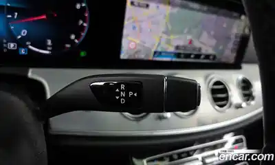 Mercedes-Benz E-Class 2021 2.0 автомат (гидро), миниатюра 12
