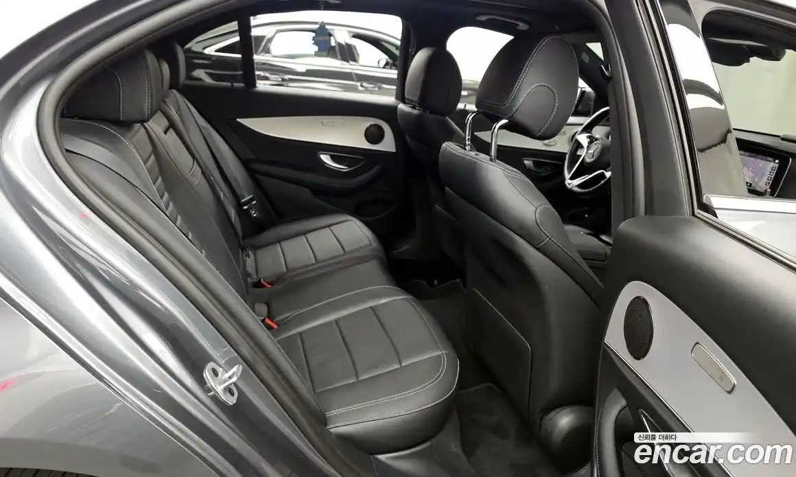 Mercedes-Benz E-Class 2021 2.0 автомат (гидро), фото 18