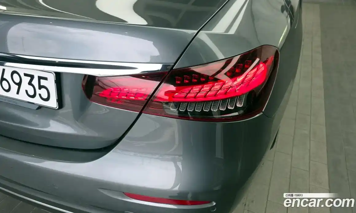 Mercedes-Benz E-Class 2021 2.0 автомат (гидро), фото 9
