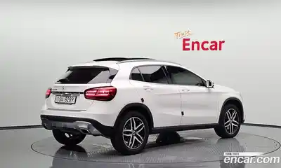 Mercedes-Benz GLA-Class, 2019, 71 332 км