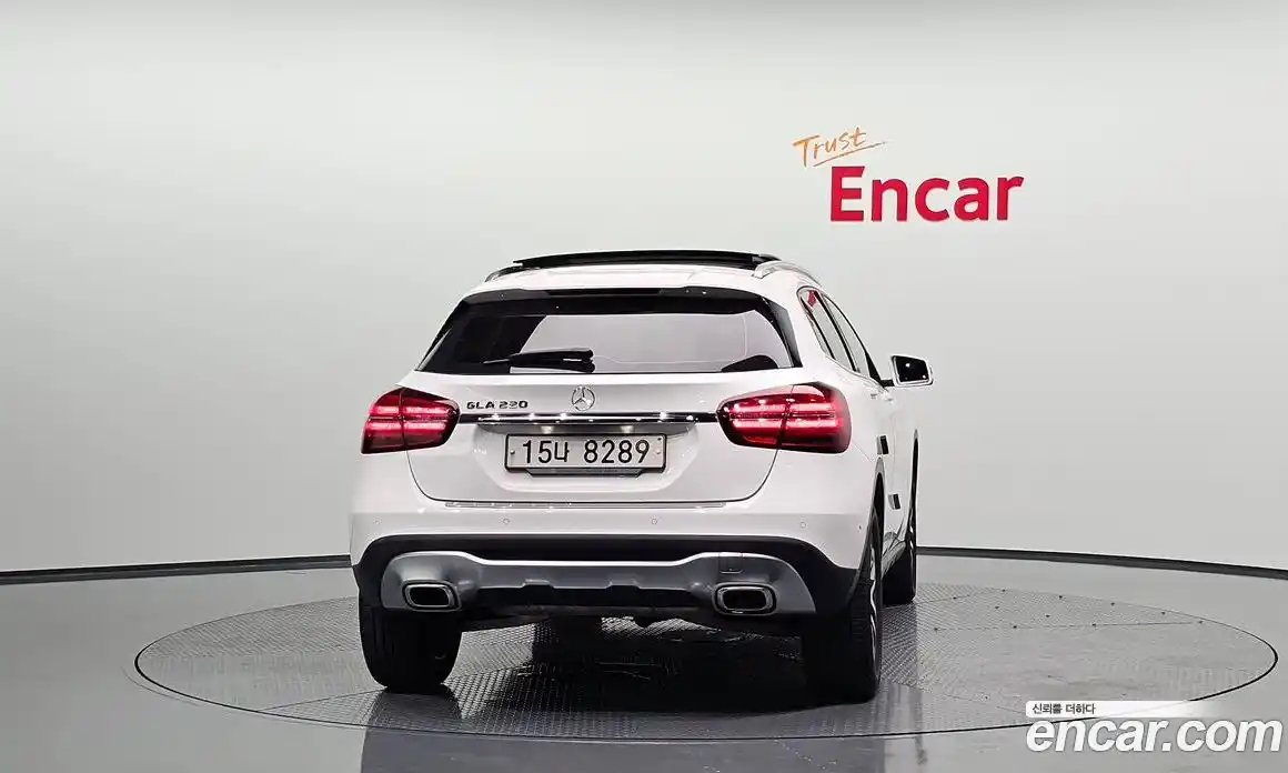 Mercedes-Benz GLA-Class 2019 2.0 гидро, фото 3 Mercedes-Benz GLA-Class 2019 2.0 гидро, фото 3