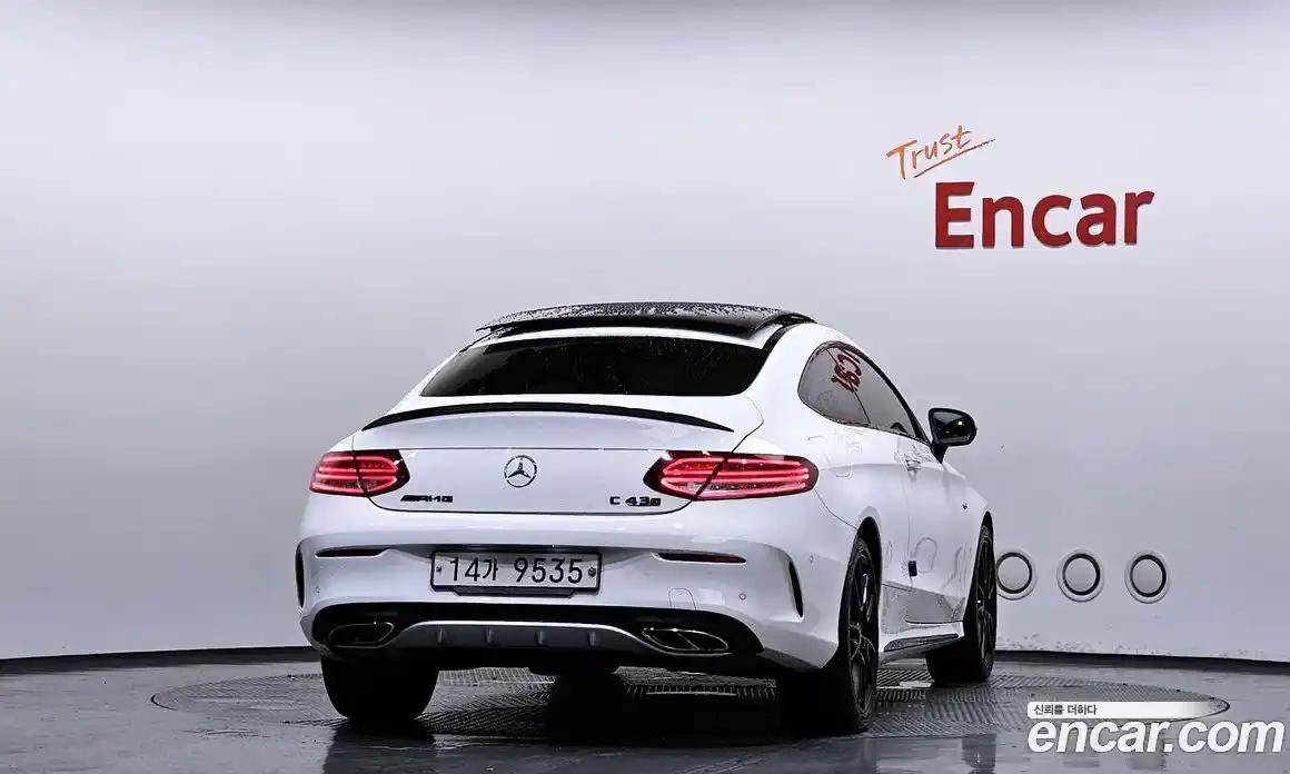 Mercedes-Benz C-Class 2018 3.0 гидро, фото 4 Mercedes-Benz C-Class 2018 3.0 гидро, фото 4