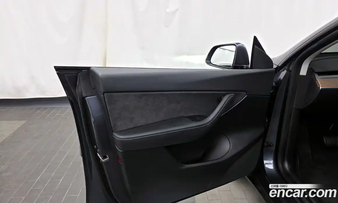 Tesla Model Y 2022 0.2 гидро, фото 14