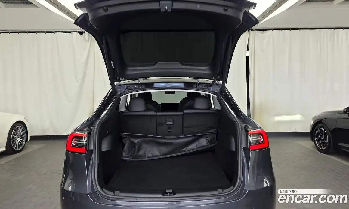 Tesla Model Y 2022 0.2 гидро, фото 26