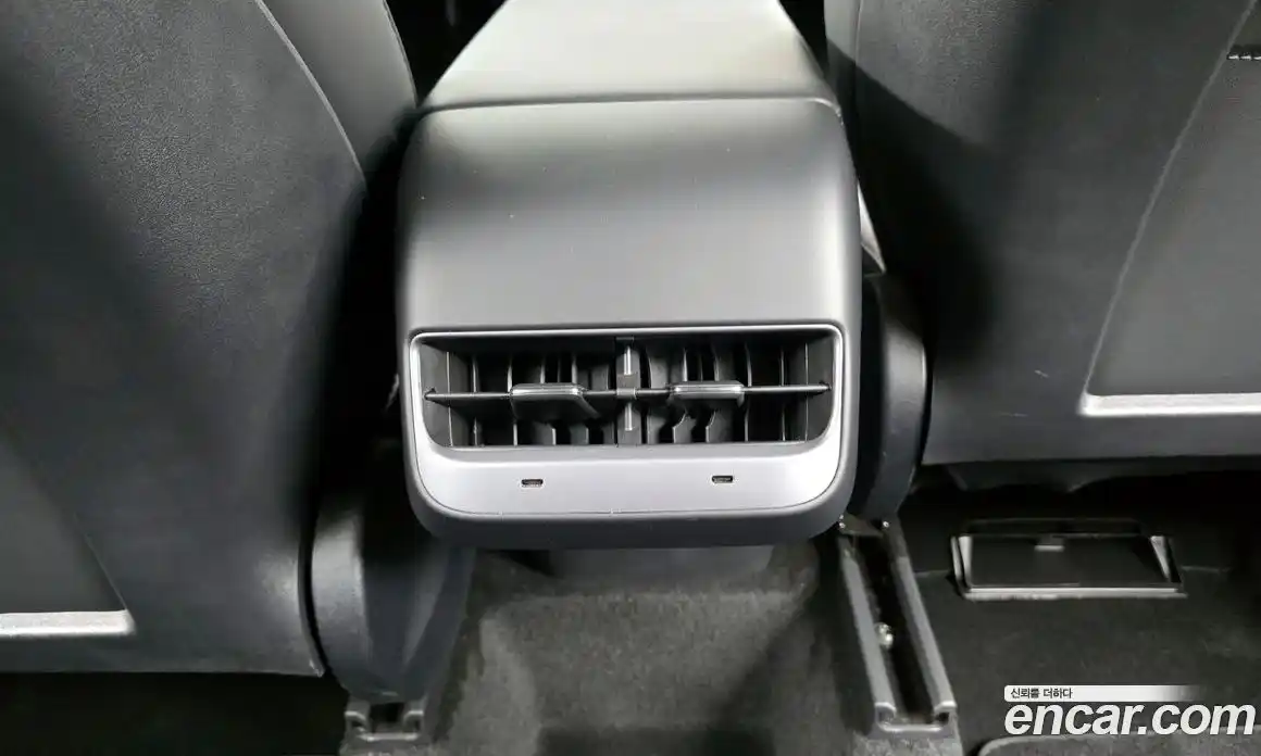 Tesla Model Y 2022 0.2 гидро, фото 28
