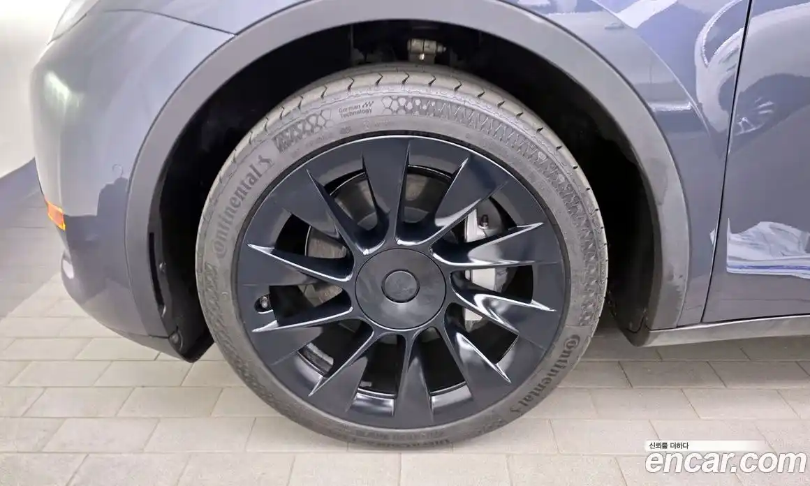 Tesla Model Y 2022 0.2 гидро, фото 5