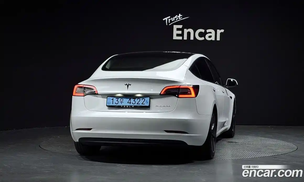 Tesla Model 3 2022 0.2 гидро, фото 3