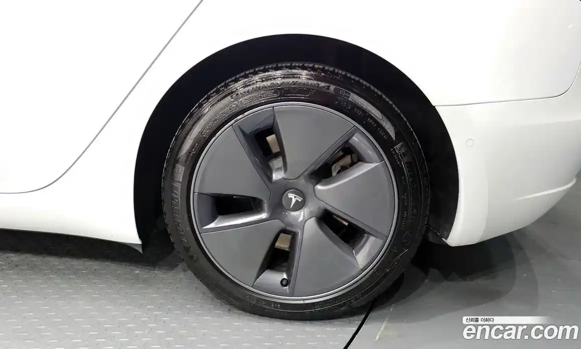 Tesla Model 3 2022 0.2 гидро, фото 6