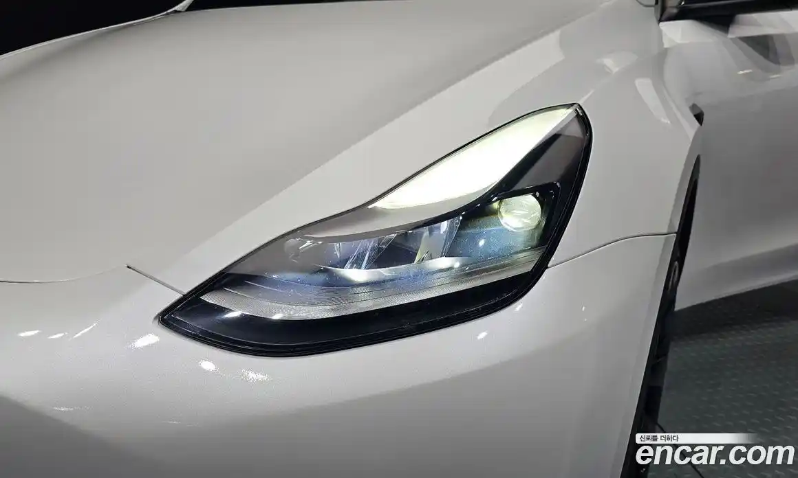 Tesla Model Y 2023 0.2 гидро, фото 8