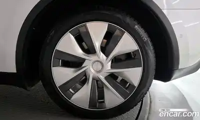 Tesla Model Y 2021 0.2 гидро, миниатюра 7
