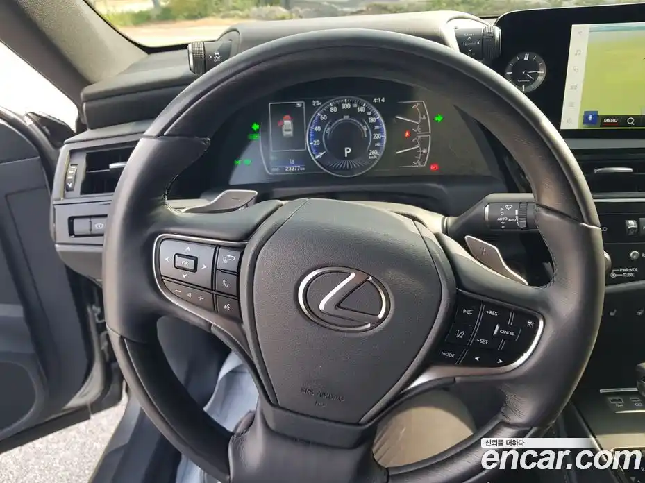 Lexus ES 2025 2.5 гидро, фото 13