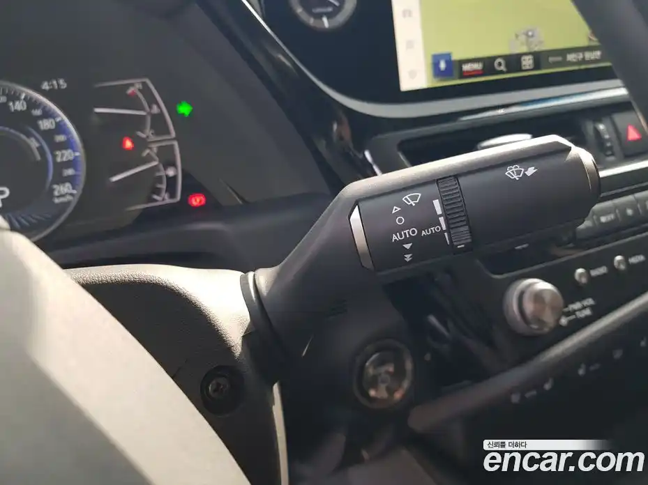 Lexus ES 2025 2.5 гидро, фото 17