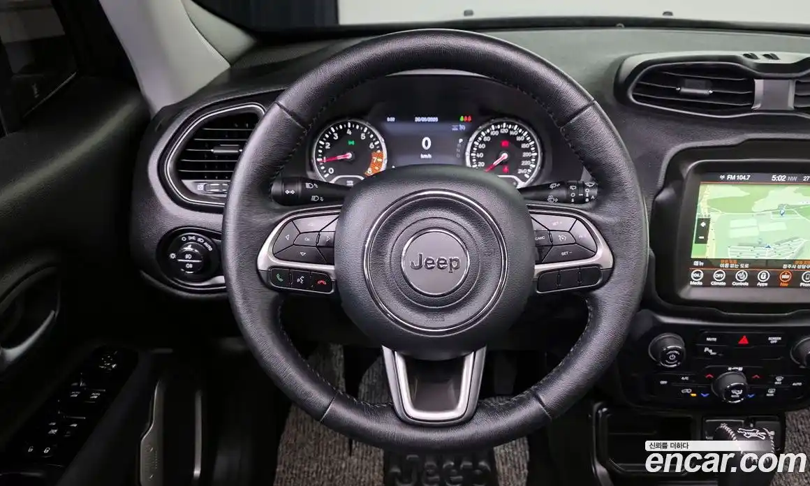 Jeep Renegade 2021 2.4 автомат (гидро), фото 14