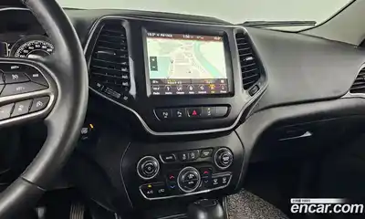 Jeep Cherokee 2019 2.4 автомат (гидро), миниатюра 12
