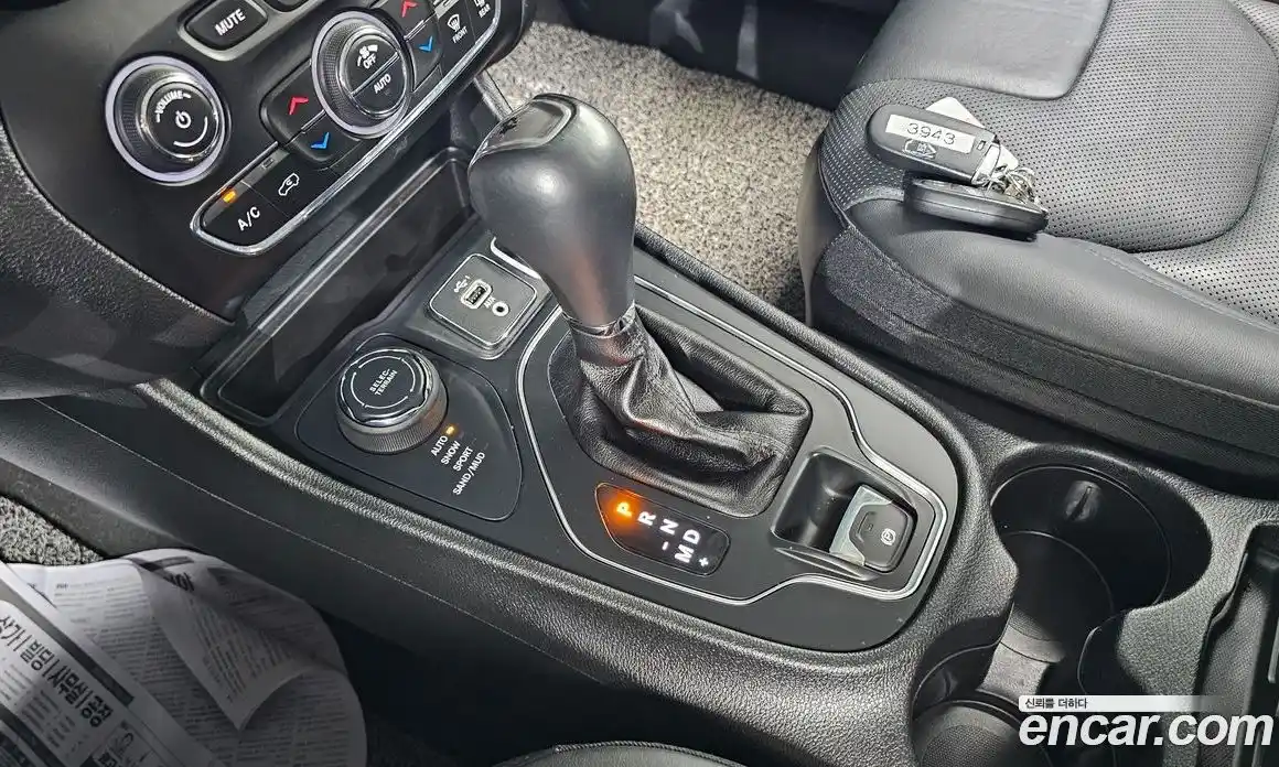 Jeep Cherokee 2019 2.4 автомат (гидро), фото 9