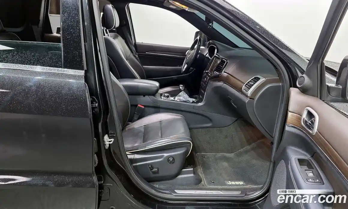 Jeep Cherokee 2014 3.0 автомат (гидро), фото 11