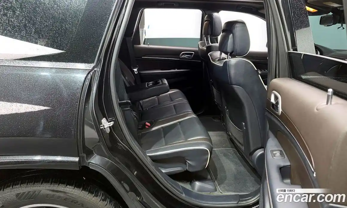 Jeep Cherokee 2014 3.0 автомат (гидро), фото 12