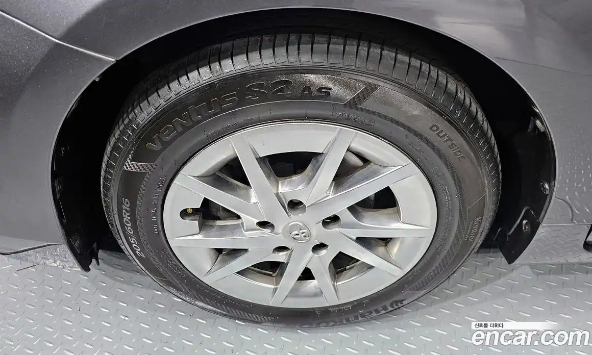 Toyota Prius 2015 1.8 гидро, фото 5