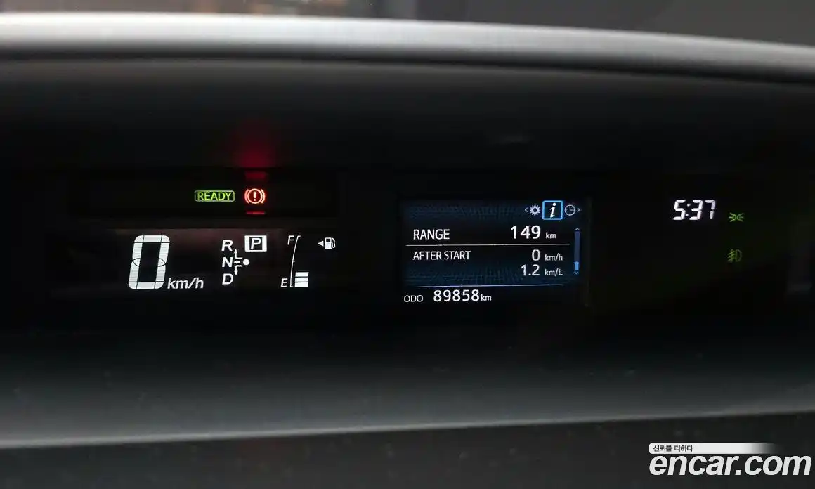 Toyota Prius 2015 1.8 гидро, фото 8