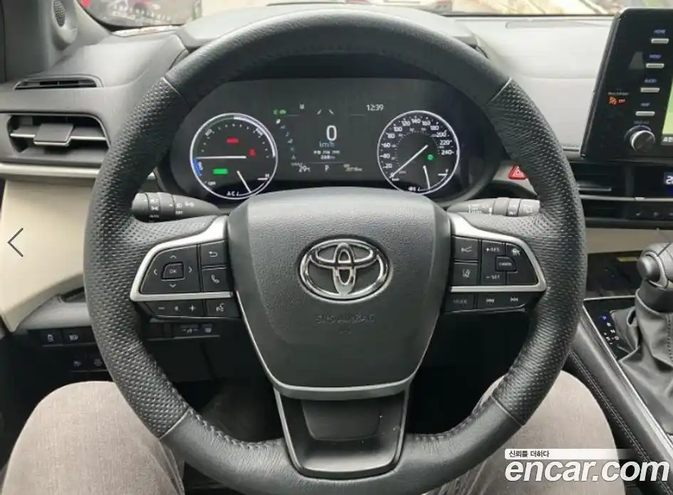 Toyota Sienna 2024 2.5 гидро, фото 14