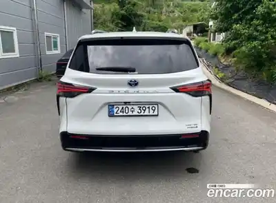 Toyota Sienna 2024 2.5 гидро, миниатюра 5
