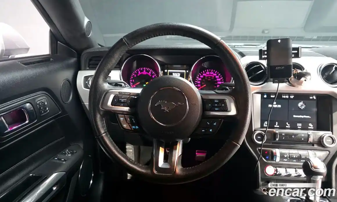 Ford Mustang 2016 5.0 автомат (гидро), фото 12