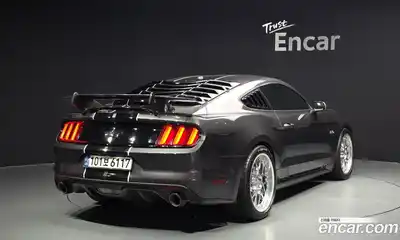 Ford Mustang 2016 5.0 автомат (гидро), миниатюра 2