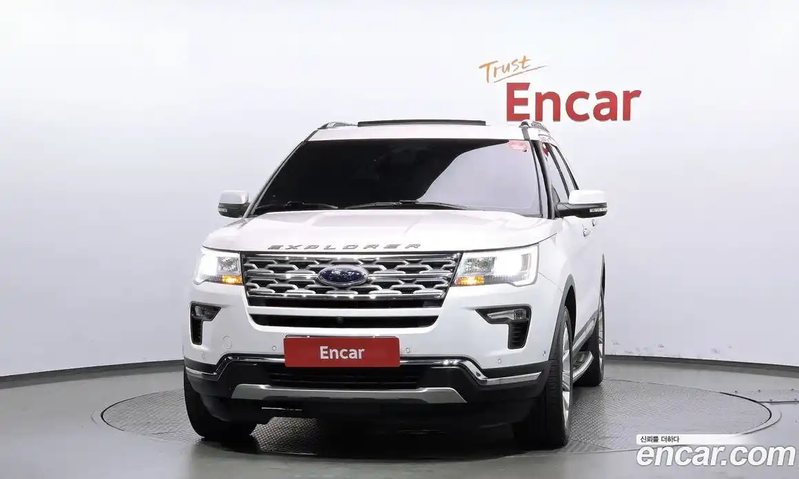 Ford Explorer 2019 2.3 автомат (гидро), фото 3