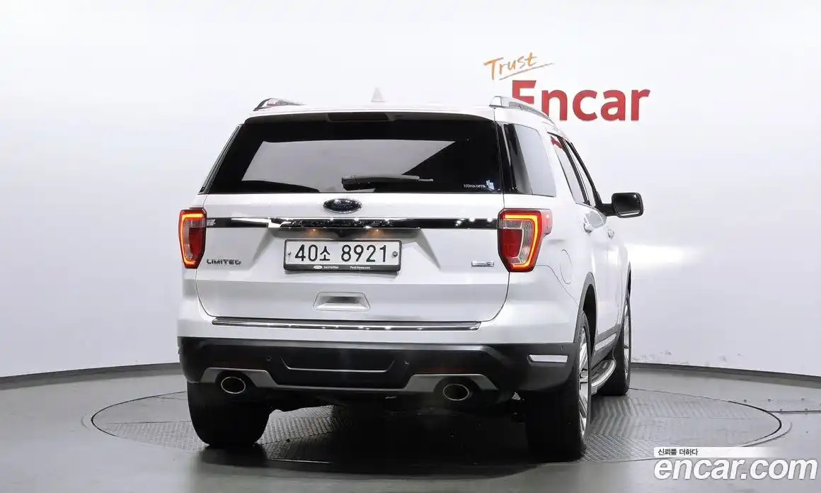 Ford Explorer 2019 2.3 автомат (гидро), фото 4