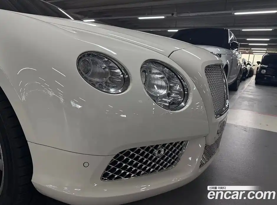 Bentley Continental 2013 4.0 гидро, фото 12