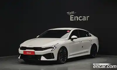 Kia K5 (Optima), 2025, 9 684 км