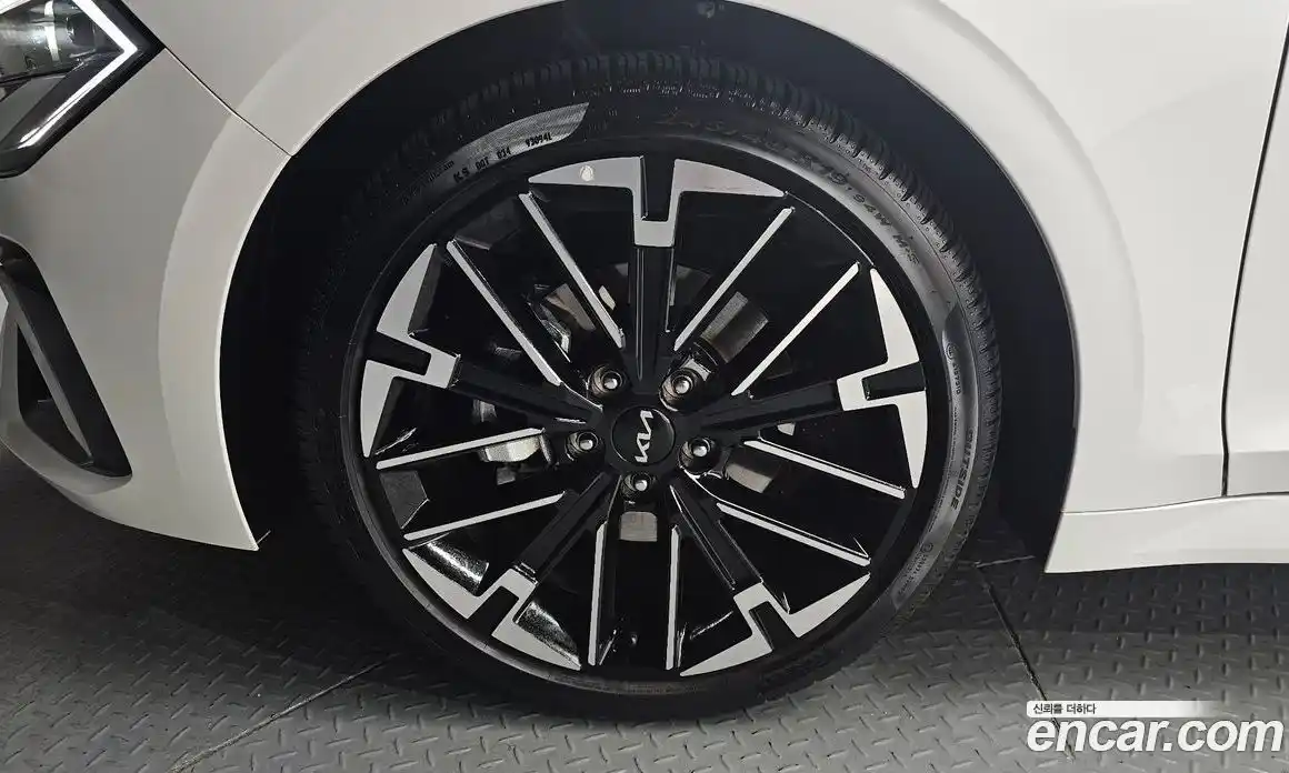 Kia K5 (Optima) 2025 1.6 автомат (гидро), фото 5