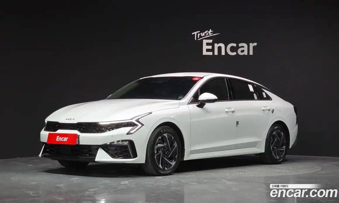 Kia K5 (Optima) 2025 2.0 автомат (гидро), фото 1