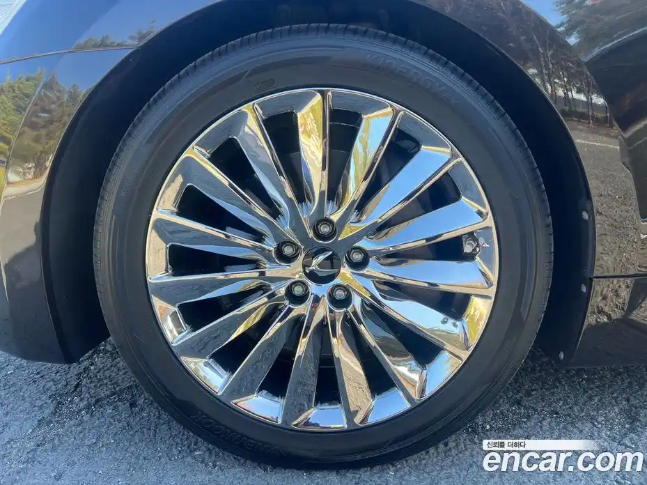 Hyundai Equus 2013 5.0 автомат (гидро), фото 20