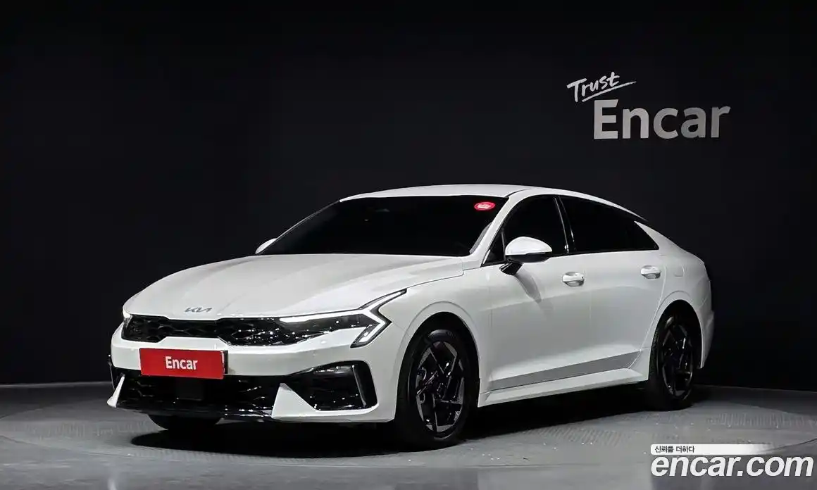 Kia K5 (Optima) 2024 1.6 автомат (гидро), фото 1