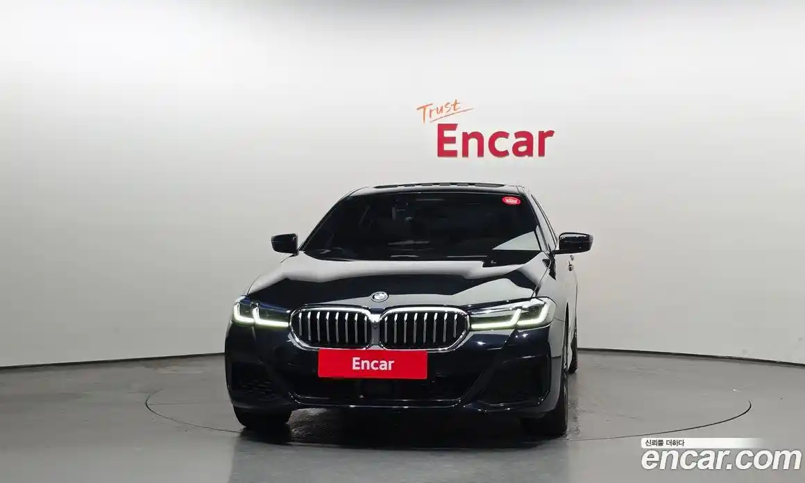 BMW 5 серия 2021 3.0 автомат (гидро), фото 3